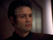 extant_StarTrek_VOY_4x09-YearOfHellPart2_02116.jpg