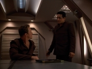 Filename=extant_StarTrek_VOY_4x09-YearOfHellPart2_02246.jpg
Filesize=161KiB
Dimensions=1200x900
Date added=Aug 31, 2019 extant_StarTrek_VOY_4x09-YearOfHellPart2_02246.jpg