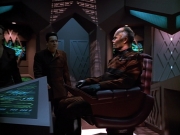 Filename=extant_StarTrek_VOY_4x09-YearOfHellPart2_02325.jpg
Filesize=182KiB
Dimensions=1200x900
Date added=Aug 31, 2019 extant_StarTrek_VOY_4x09-YearOfHellPart2_02325.jpg