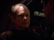 extant_StarTrek_VOY_4x09-YearOfHellPart2_02620.jpg