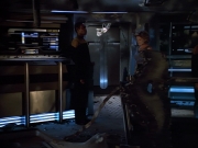 extant_StarTrek_VOY_4x09-YearOfHellPart2_02874.jpg