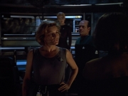 extant_StarTrek_VOY_4x09-YearOfHellPart2_02971.jpg