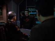 extant_StarTrek_VOY_4x09-YearOfHellPart2_03266.jpg