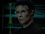 extant_StarTrek_VOY_4x09-YearOfHellPart2_03282.jpg
