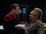 Filename=extant_StarTrek_VOY_4x10-RandomThoughts_00043.jpg
Filesize=153KiB
Dimensions=1200x900
Date added=Aug 31, 2019 extant_StarTrek_VOY_4x10-RandomThoughts_00043.jpg