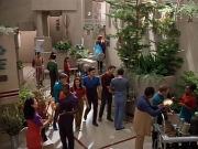 extant_StarTrek_VOY_4x10-RandomThoughts_00178.jpg
