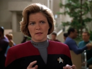 extant_StarTrek_VOY_4x10-RandomThoughts_00207.jpg