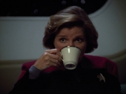 extant_StarTrek_VOY_4x10-RandomThoughts_03801.jpg