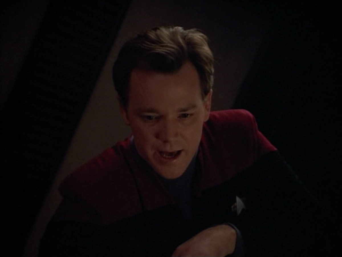 extant_StarTrek_VOY_4x12-MortalCoil_00563.jpg