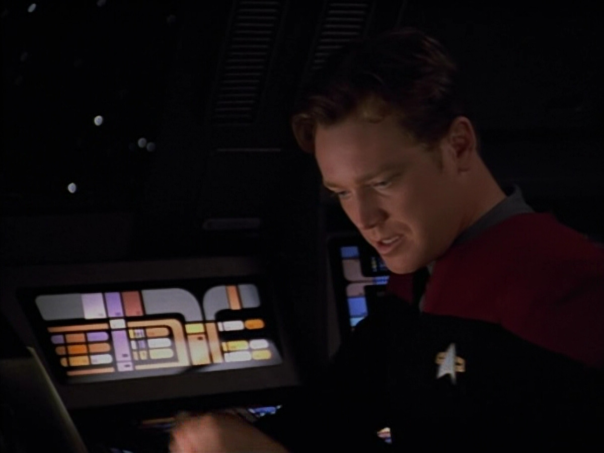 extant_StarTrek_VOY_4x12-MortalCoil_01600.jpg
