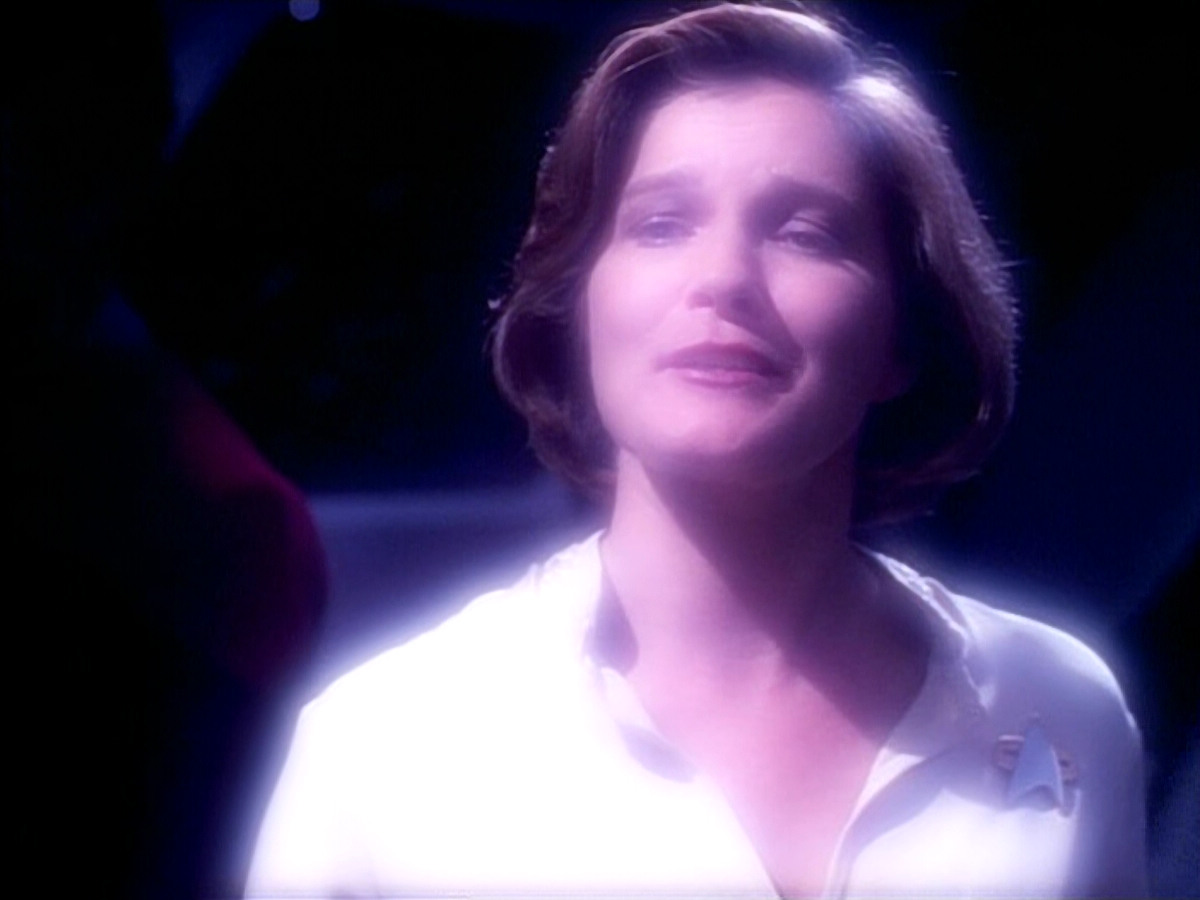 extant_StarTrek_VOY_4x12-MortalCoil_02808.jpg