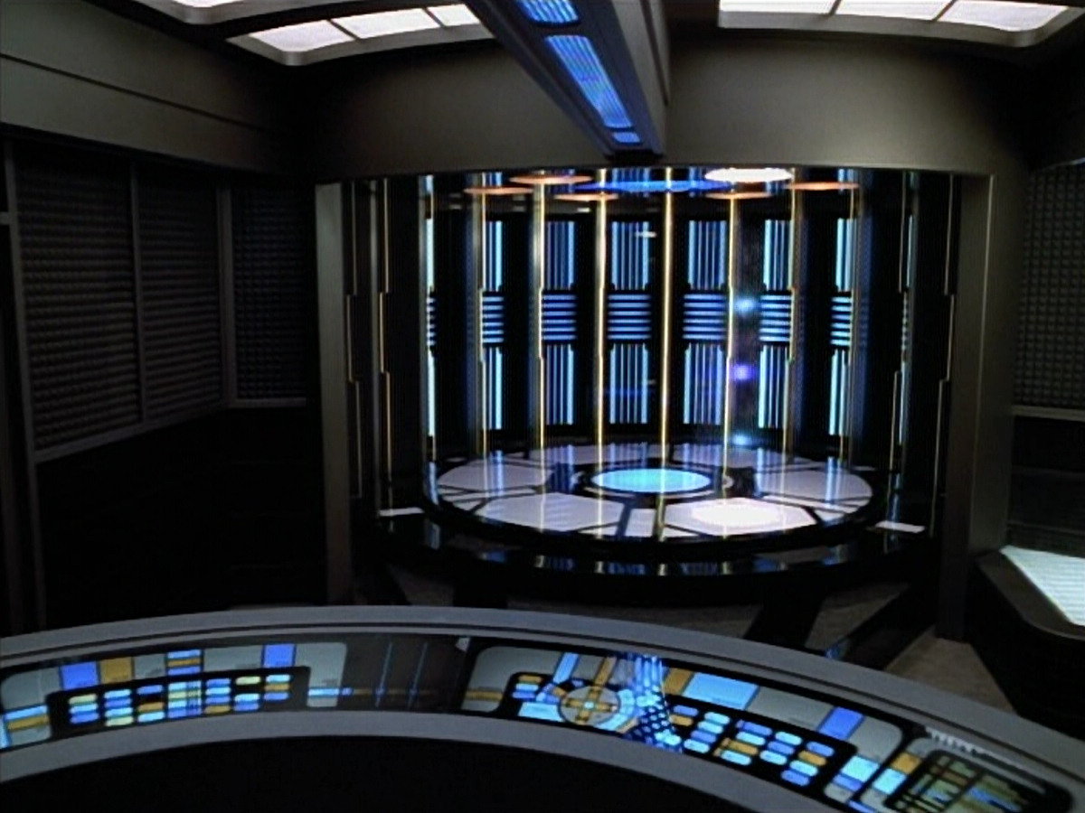 extant_StarTrek_VOY_4x12-MortalCoil_03447.jpg