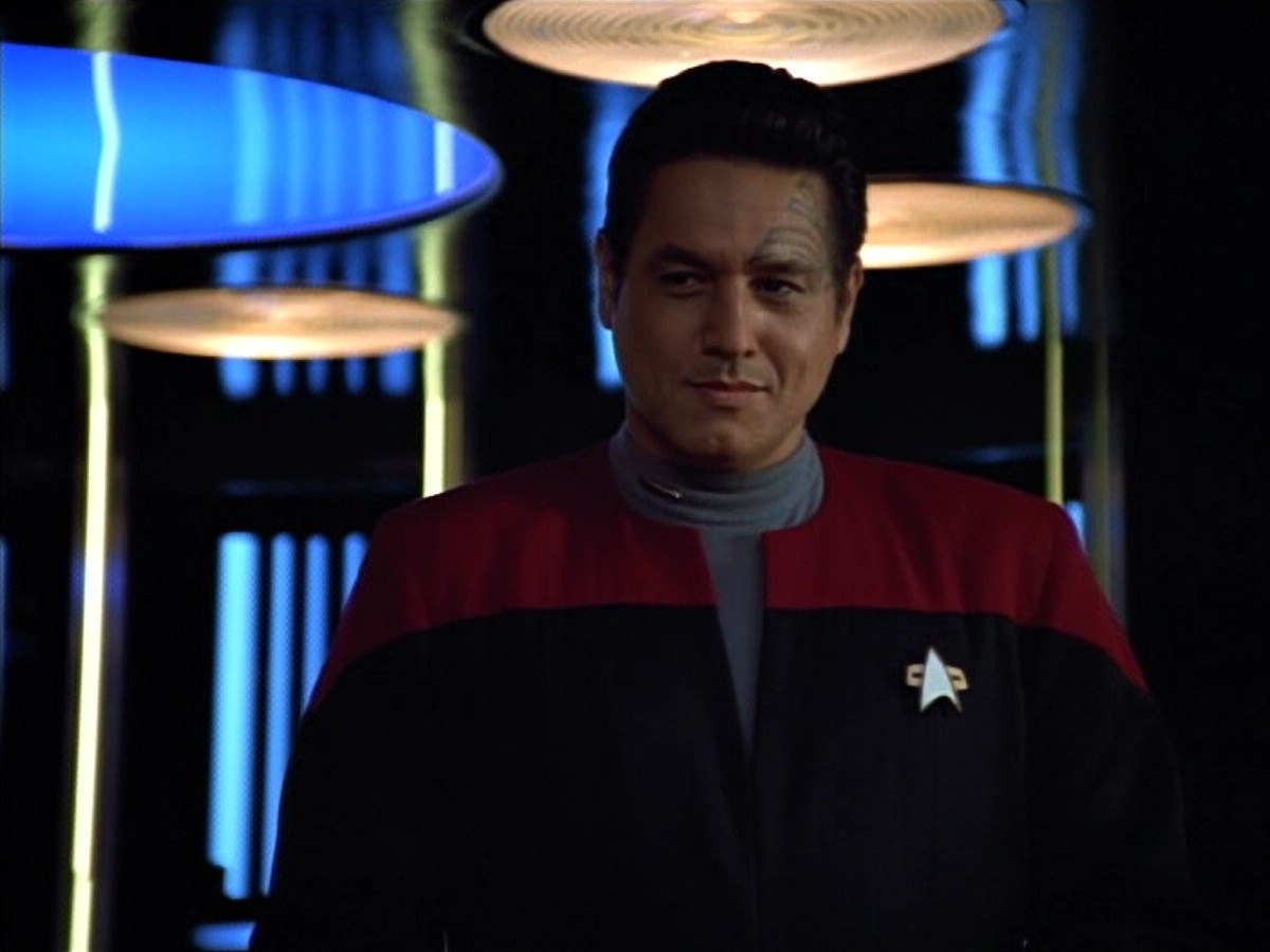 extant_StarTrek_VOY_4x12-MortalCoil_03731.jpg