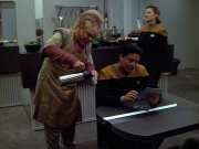 Filename=extant_StarTrek_VOY_4x12-MortalCoil_00017.jpg
Filesize=182KiB
Dimensions=1200x900
Date added=Sep 14, 2019 extant_StarTrek_VOY_4x12-MortalCoil_00017.jpg