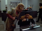 Filename=extant_StarTrek_VOY_4x12-MortalCoil_00023.jpg
Filesize=176KiB
Dimensions=1200x900
Date added=Sep 14, 2019 extant_StarTrek_VOY_4x12-MortalCoil_00023.jpg