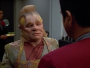 extant_StarTrek_VOY_4x12-MortalCoil_00054.jpg