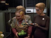 Filename=extant_StarTrek_VOY_4x12-MortalCoil_00087.jpg
Filesize=207KiB
Dimensions=1200x900
Date added=Sep 14, 2019 extant_StarTrek_VOY_4x12-MortalCoil_00087.jpg