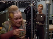 Filename=extant_StarTrek_VOY_4x12-MortalCoil_00101.jpg
Filesize=207KiB
Dimensions=1200x900
Date added=Sep 14, 2019 extant_StarTrek_VOY_4x12-MortalCoil_00101.jpg