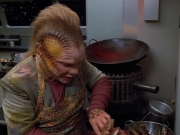 Filename=extant_StarTrek_VOY_4x12-MortalCoil_00108.jpg
Filesize=190KiB
Dimensions=1200x900
Date added=Sep 14, 2019 extant_StarTrek_VOY_4x12-MortalCoil_00108.jpg