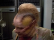 Filename=extant_StarTrek_VOY_4x12-MortalCoil_00128.jpg
Filesize=159KiB
Dimensions=1200x900
Date added=Sep 14, 2019 extant_StarTrek_VOY_4x12-MortalCoil_00128.jpg