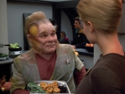 Filename=extant_StarTrek_VOY_4x12-MortalCoil_00164.jpg
Filesize=188KiB
Dimensions=1200x900
Date added=Sep 14, 2019 extant_StarTrek_VOY_4x12-MortalCoil_00164.jpg