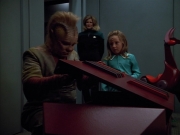 Filename=extant_StarTrek_VOY_4x12-MortalCoil_00208.jpg
Filesize=138KiB
Dimensions=1200x900
Date added=Sep 14, 2019 extant_StarTrek_VOY_4x12-MortalCoil_00208.jpg