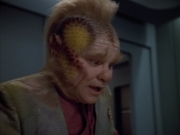 Filename=extant_StarTrek_VOY_4x12-MortalCoil_00285.jpg
Filesize=124KiB
Dimensions=1200x900
Date added=Sep 14, 2019 extant_StarTrek_VOY_4x12-MortalCoil_00285.jpg