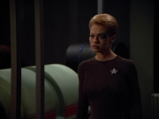Filename=extant_StarTrek_VOY_4x12-MortalCoil_00363.jpg
Filesize=102KiB
Dimensions=1200x900
Date added=Sep 14, 2019 extant_StarTrek_VOY_4x12-MortalCoil_00363.jpg