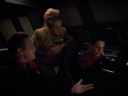 extant_StarTrek_VOY_4x12-MortalCoil_00461.jpg