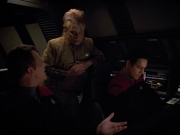 extant_StarTrek_VOY_4x12-MortalCoil_00462.jpg