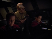 extant_StarTrek_VOY_4x12-MortalCoil_00489.jpg