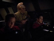 extant_StarTrek_VOY_4x12-MortalCoil_00491.jpg