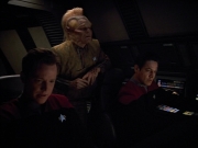 Filename=extant_StarTrek_VOY_4x12-MortalCoil_00492.jpg
Filesize=121KiB
Dimensions=1200x900
Date added=Sep 14, 2019 extant_StarTrek_VOY_4x12-MortalCoil_00492.jpg