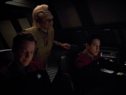 extant_StarTrek_VOY_4x12-MortalCoil_00494.jpg