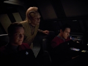 extant_StarTrek_VOY_4x12-MortalCoil_00495.jpg