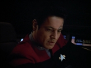 extant_StarTrek_VOY_4x12-MortalCoil_00765.jpg