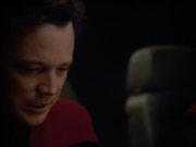 extant_StarTrek_VOY_4x12-MortalCoil_00767.jpg