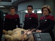 Filename=extant_StarTrek_VOY_4x12-MortalCoil_00841.jpg
Filesize=171KiB
Dimensions=1200x900
Date added=Sep 14, 2019 extant_StarTrek_VOY_4x12-MortalCoil_00841.jpg