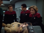 Filename=extant_StarTrek_VOY_4x12-MortalCoil_00855.jpg
Filesize=164KiB
Dimensions=1200x900
Date added=Sep 14, 2019 extant_StarTrek_VOY_4x12-MortalCoil_00855.jpg
