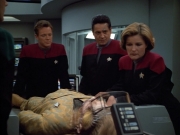 extant_StarTrek_VOY_4x12-MortalCoil_00862.jpg