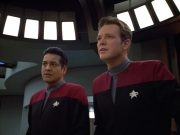 extant_StarTrek_VOY_4x12-MortalCoil_00902.jpg