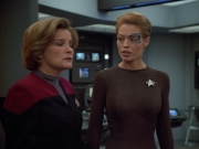 Filename=extant_StarTrek_VOY_4x12-MortalCoil_00909.jpg
Filesize=149KiB
Dimensions=1200x900
Date added=Sep 14, 2019 extant_StarTrek_VOY_4x12-MortalCoil_00909.jpg