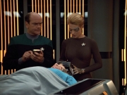 extant_StarTrek_VOY_4x12-MortalCoil_01050.jpg