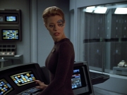 extant_StarTrek_VOY_4x12-MortalCoil_01212.jpg