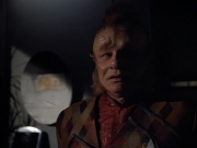 extant_StarTrek_VOY_4x12-MortalCoil_01379.jpg
