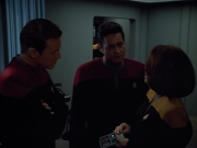 Filename=extant_StarTrek_VOY_4x12-MortalCoil_01518.jpg
Filesize=109KiB
Dimensions=1200x900
Date added=Sep 14, 2019 extant_StarTrek_VOY_4x12-MortalCoil_01518.jpg