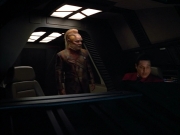 extant_StarTrek_VOY_4x12-MortalCoil_01569.jpg