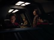 extant_StarTrek_VOY_4x12-MortalCoil_01596.jpg