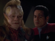 Filename=extant_StarTrek_VOY_4x12-MortalCoil_01760.jpg
Filesize=137KiB
Dimensions=1200x900
Date added=Sep 14, 2019 extant_StarTrek_VOY_4x12-MortalCoil_01760.jpg