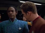 extant_StarTrek_VOY_4x12-MortalCoil_01870.jpg